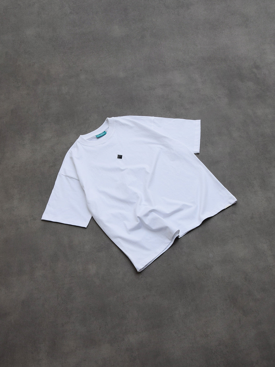 Pantalón Tempest Horizon T-Shirt Pure White | ResellZone