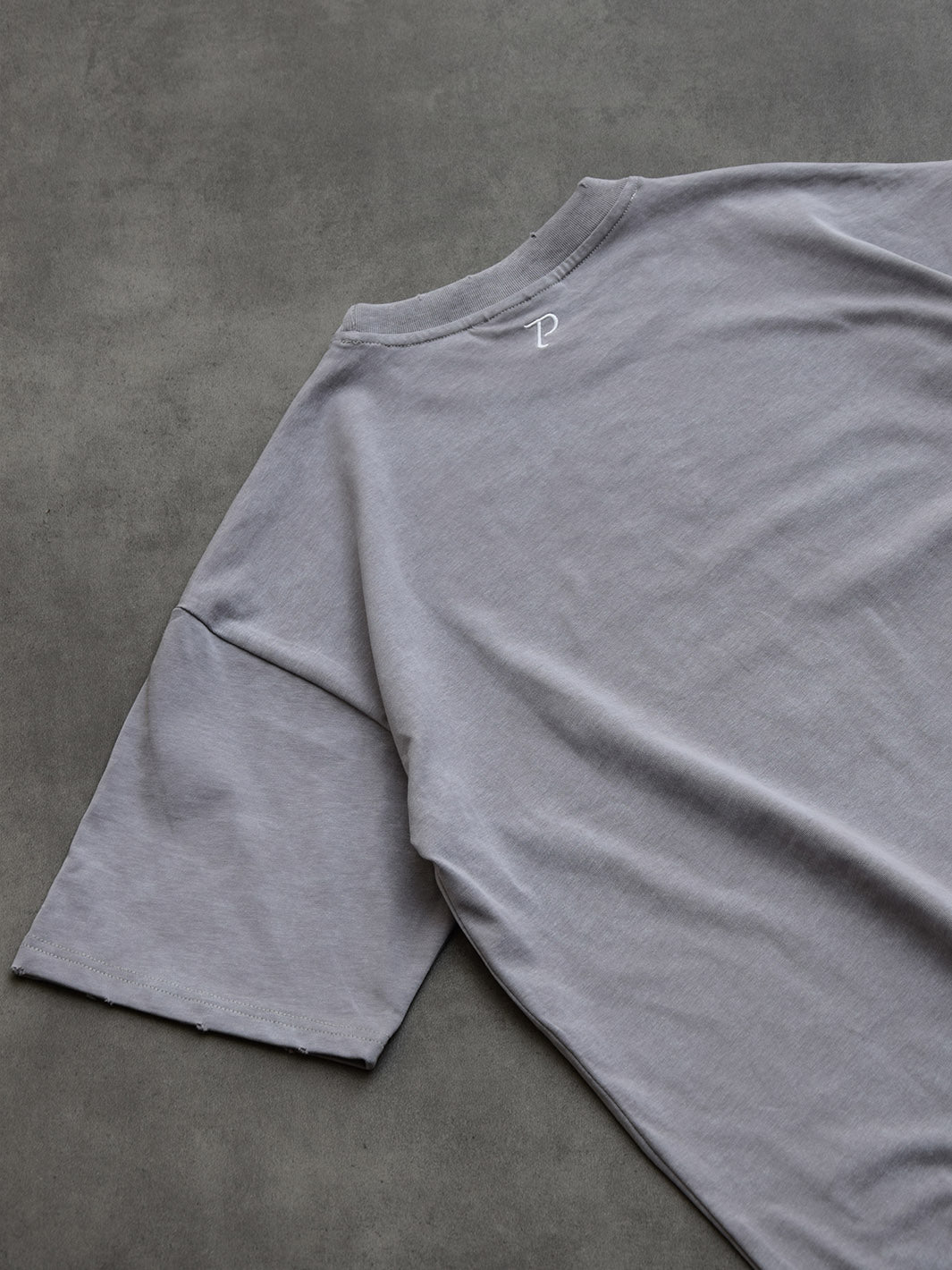 Pantalón Distressed Stone Washed T-Shirt Light Grey | ResellZone