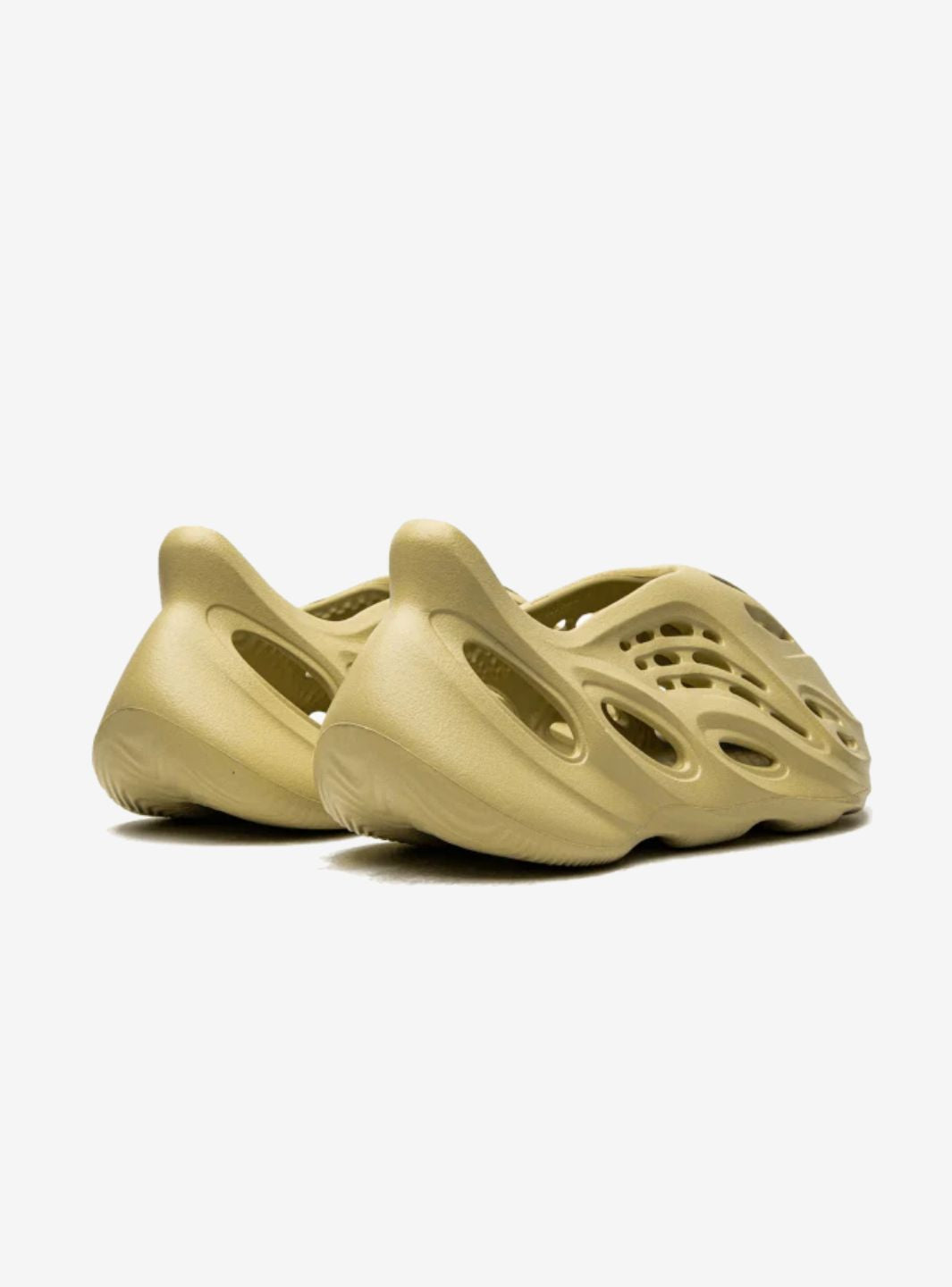 Adidas Yeezy Foam RNNR Sulfur - GV6775 | ResellZone