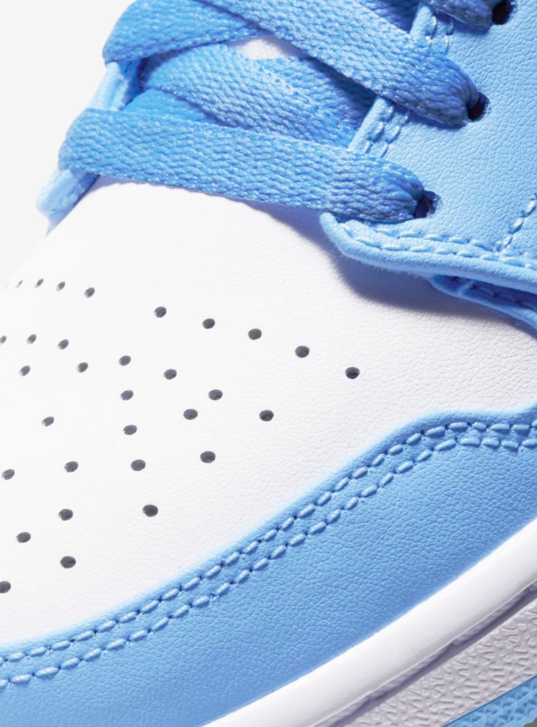 Air Jordan 1 Low UNC - AO9944-441 | ResellZone