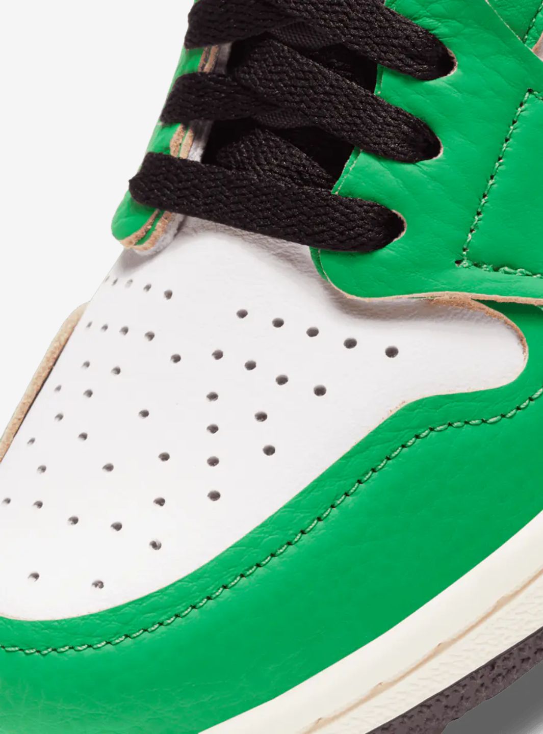 Air Jordan 1 Retro High Lucky Green