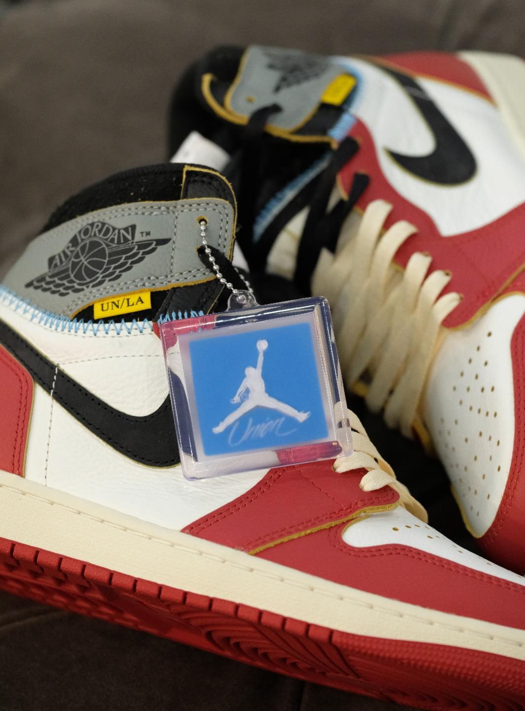 Air Jordan 1 Retro High OG SP Union LA Chicago Shadow - HV8563-600 | ResellZone