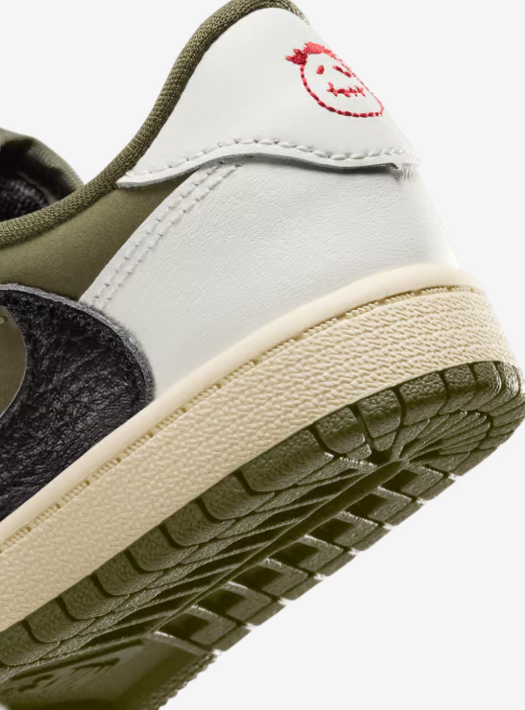 Air Jordan 1 Retro Low OG SP Travis Scott Medium Olive (PS) - DO5442-200 | ResellZone