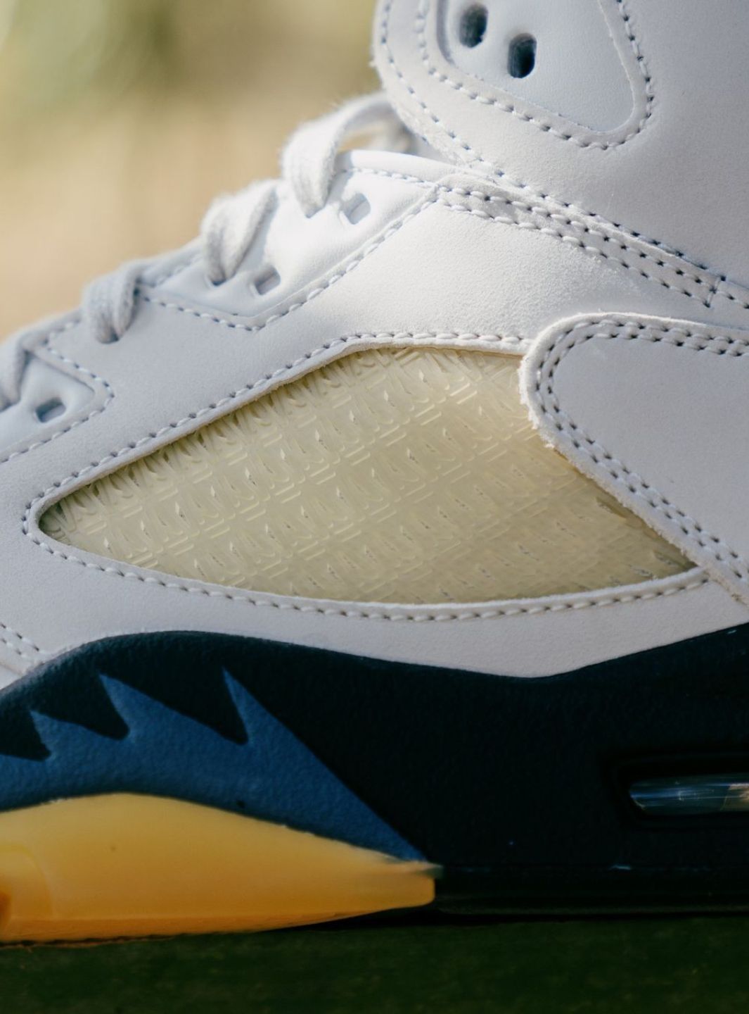 Air Jordan 5 Retro A Ma Maniére Dawn - FZ5758-004 | ResellZone