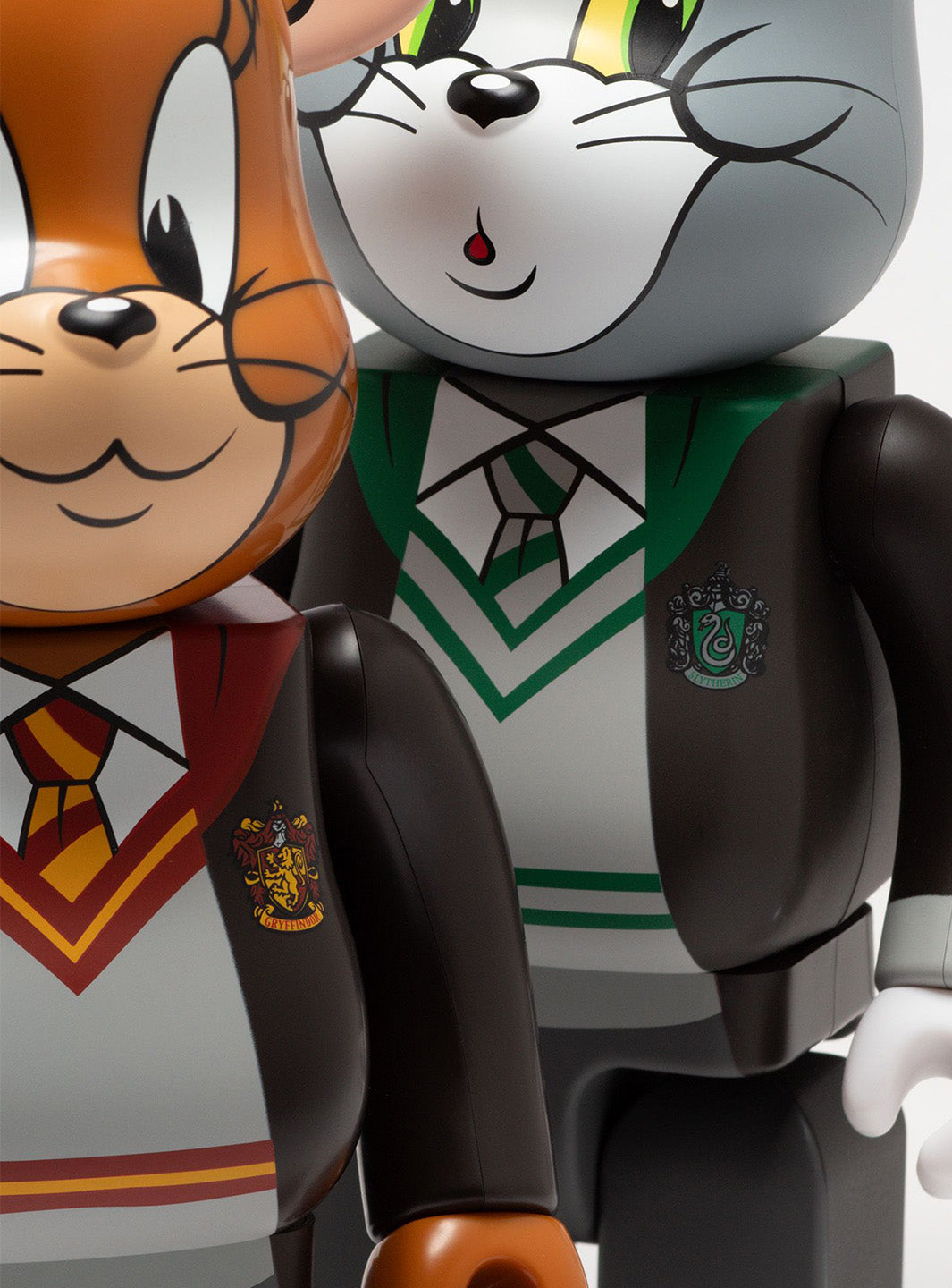 Bearbrick x Tom And Jerry in Hogwarts House Robes 100% 400% 4-Pc Set | ResellZone