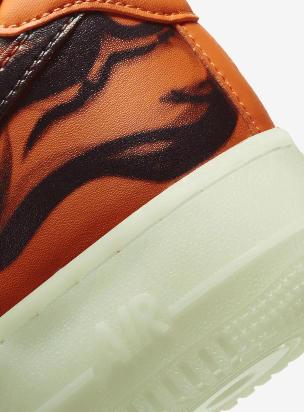 Nike Air Force 1 Low Orange Skeleton Halloween (2020) - CU8067-800 | ResellZone