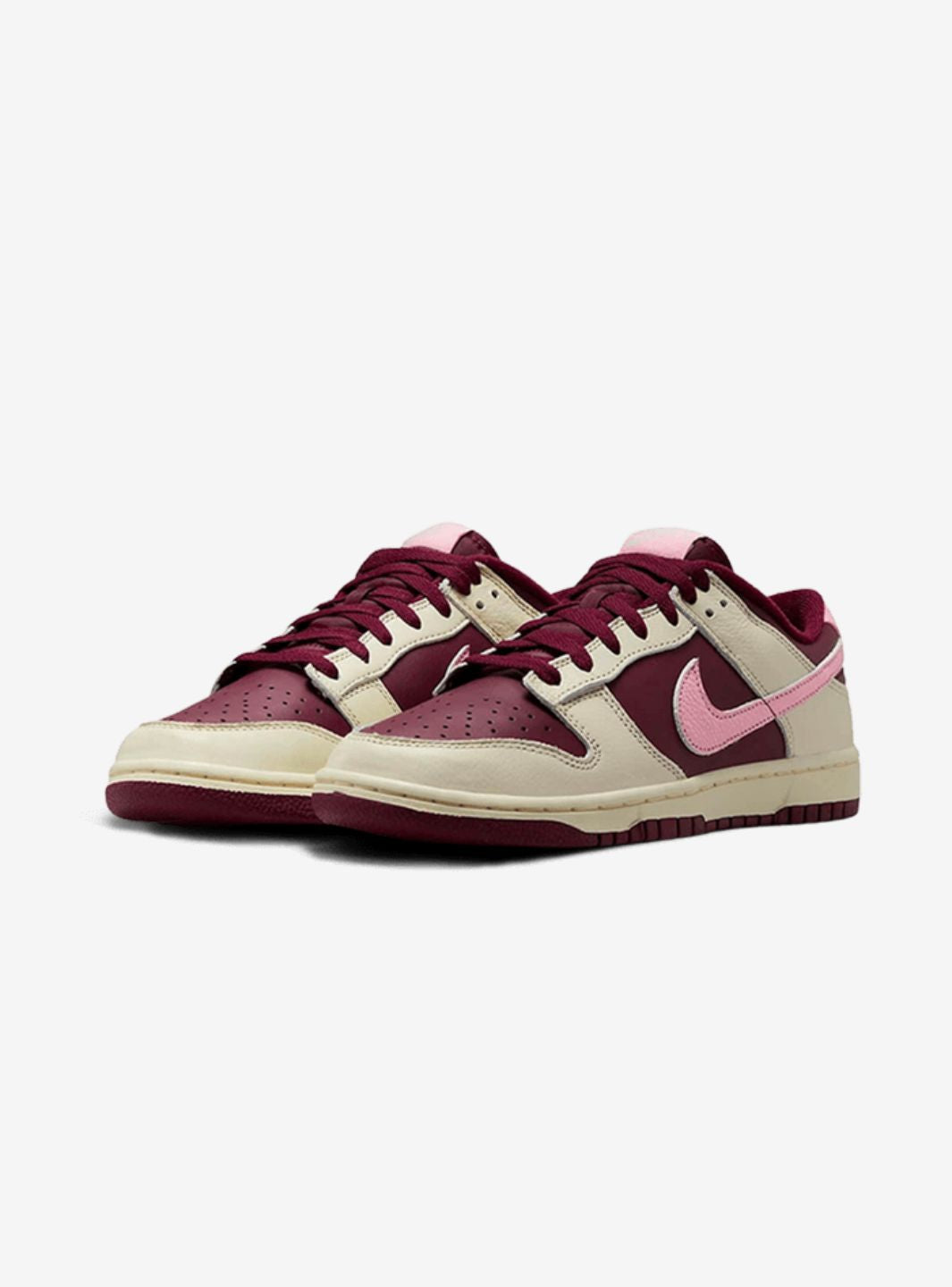 Nike Dunk Low Retro top PRM Valentine’s day 2023