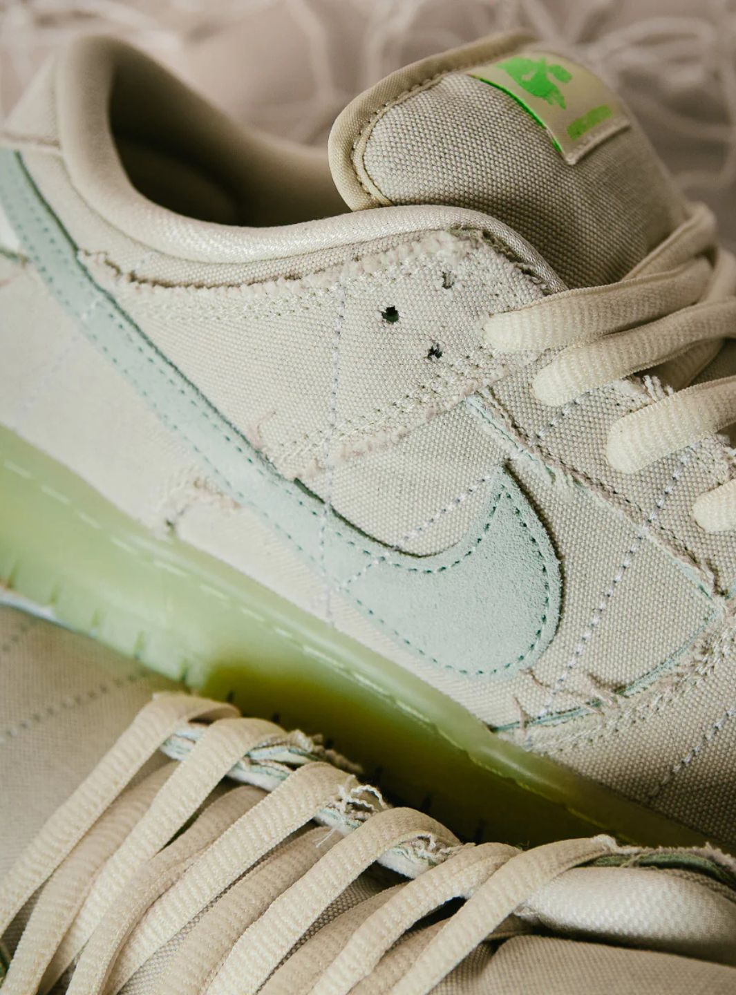 Nike SB Dunk Low Mummy - DM0774-111 | ResellZone