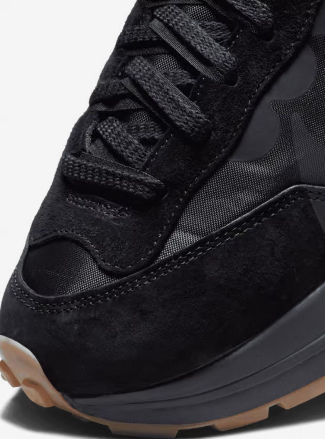 Nike Vaporwaffle Sacai Black Gum - DD1875-001 | ResellZone